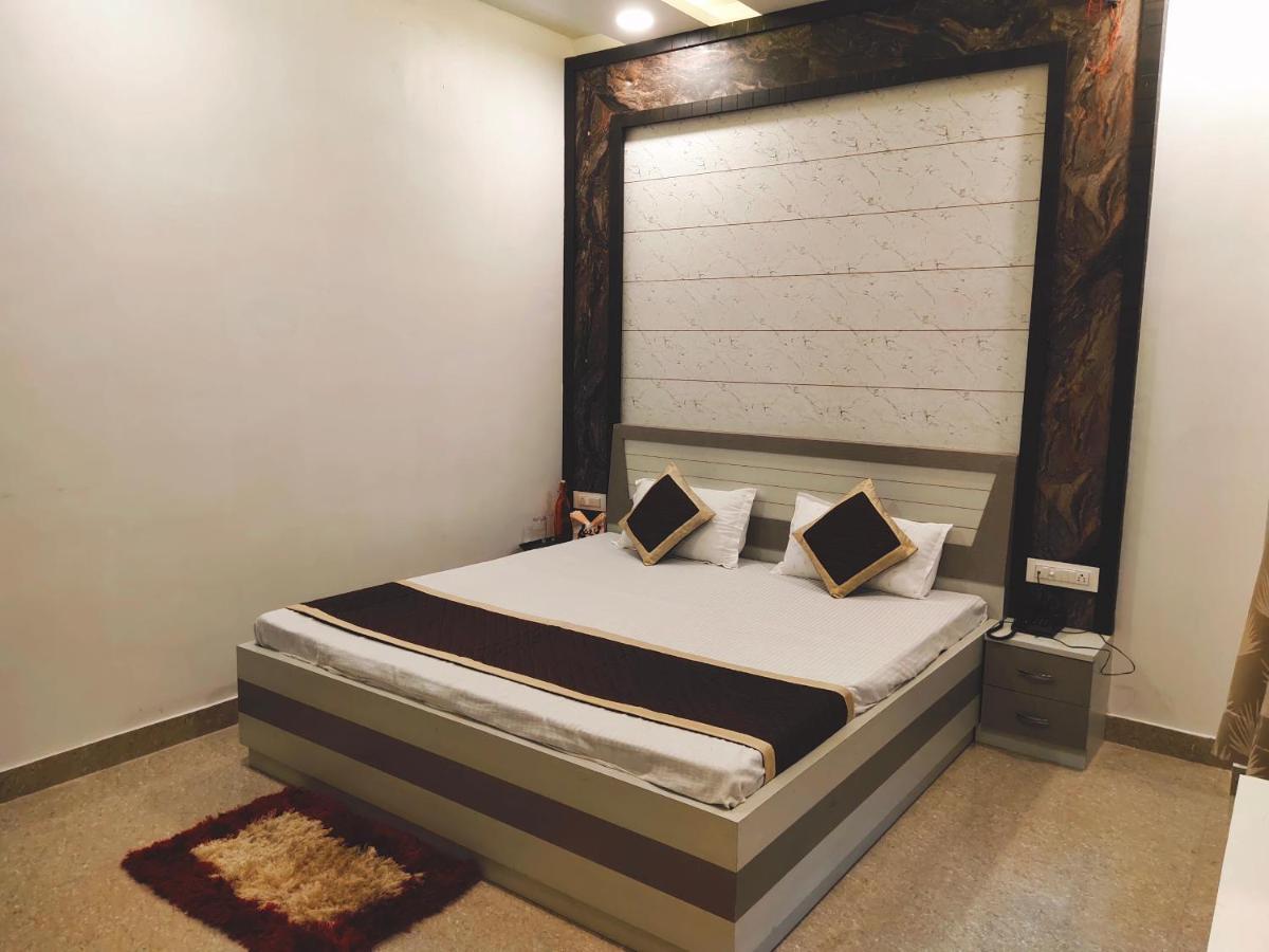 Hotel The Shree Jee Palace Mirzāpur Eksteriør billede