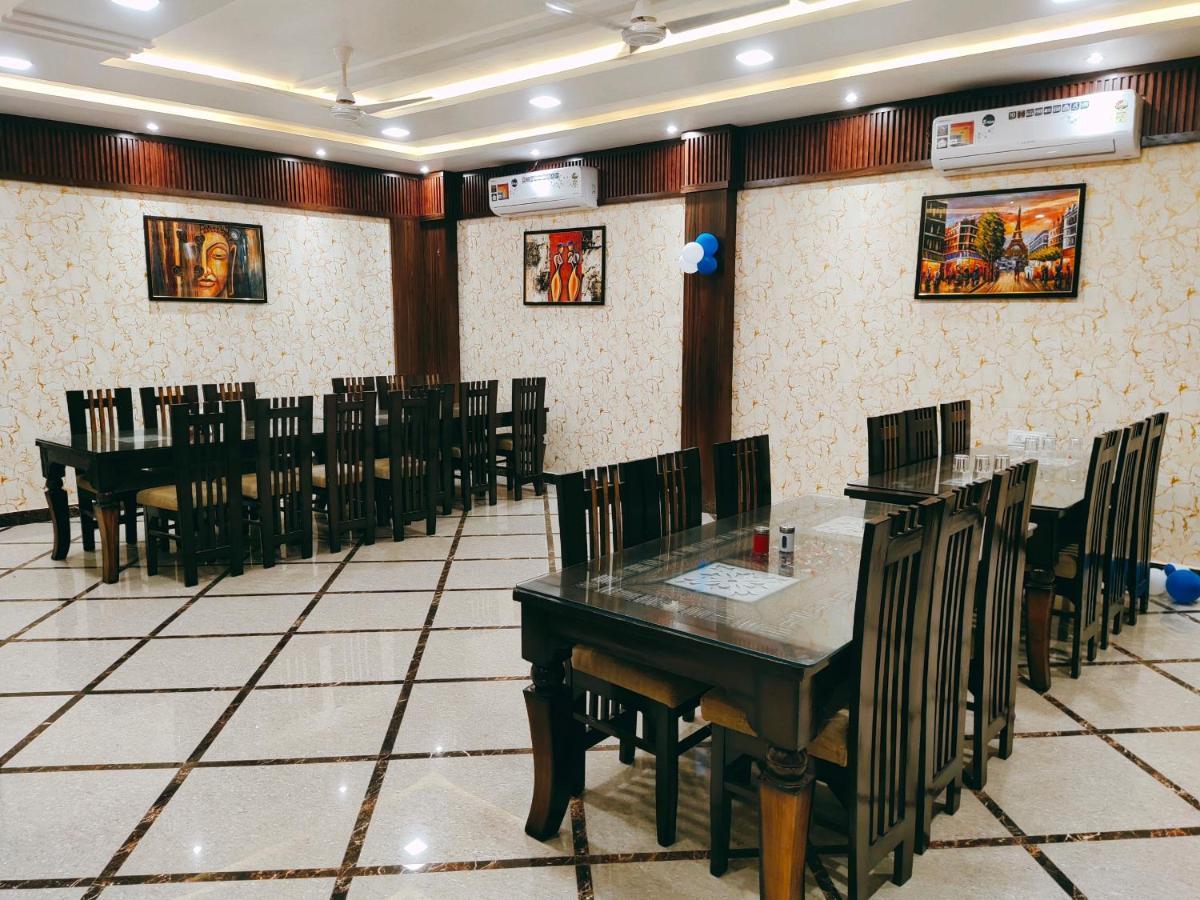 Hotel The Shree Jee Palace Mirzāpur Eksteriør billede